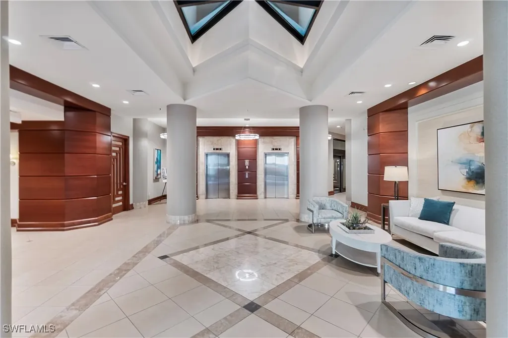 4551 Gulf Shore Boulevard N Naples FL 34103