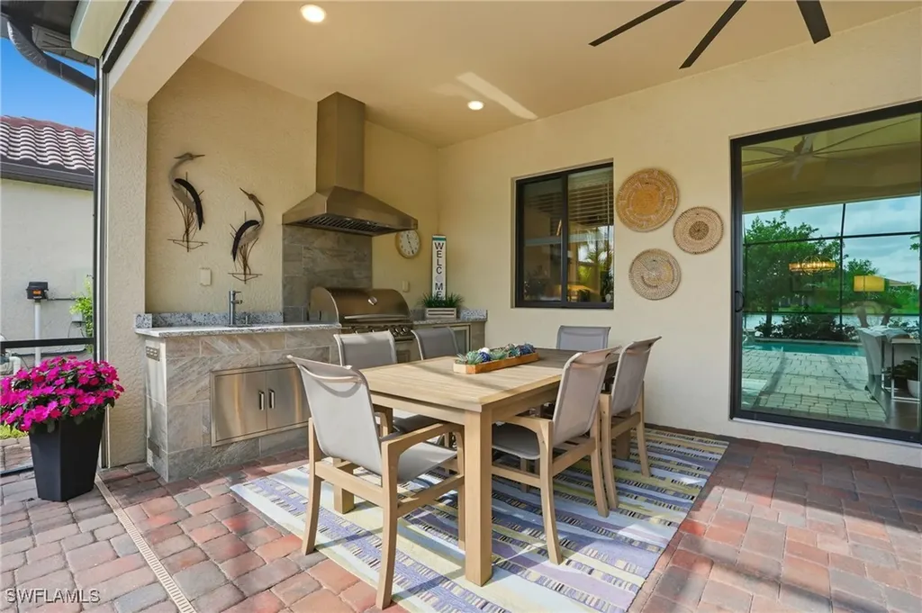 28043 Foxrock Court Bonita Springs FL 34135