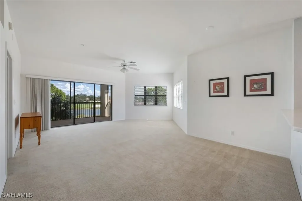 200 Vintage Circle Naples FL 34119