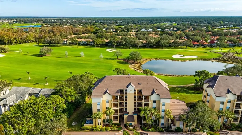 200 Vintage Circle Naples FL 34119