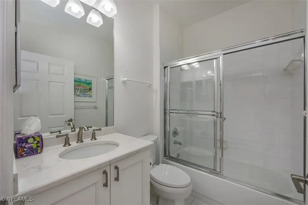 200 Vintage Circle Naples FL 34119