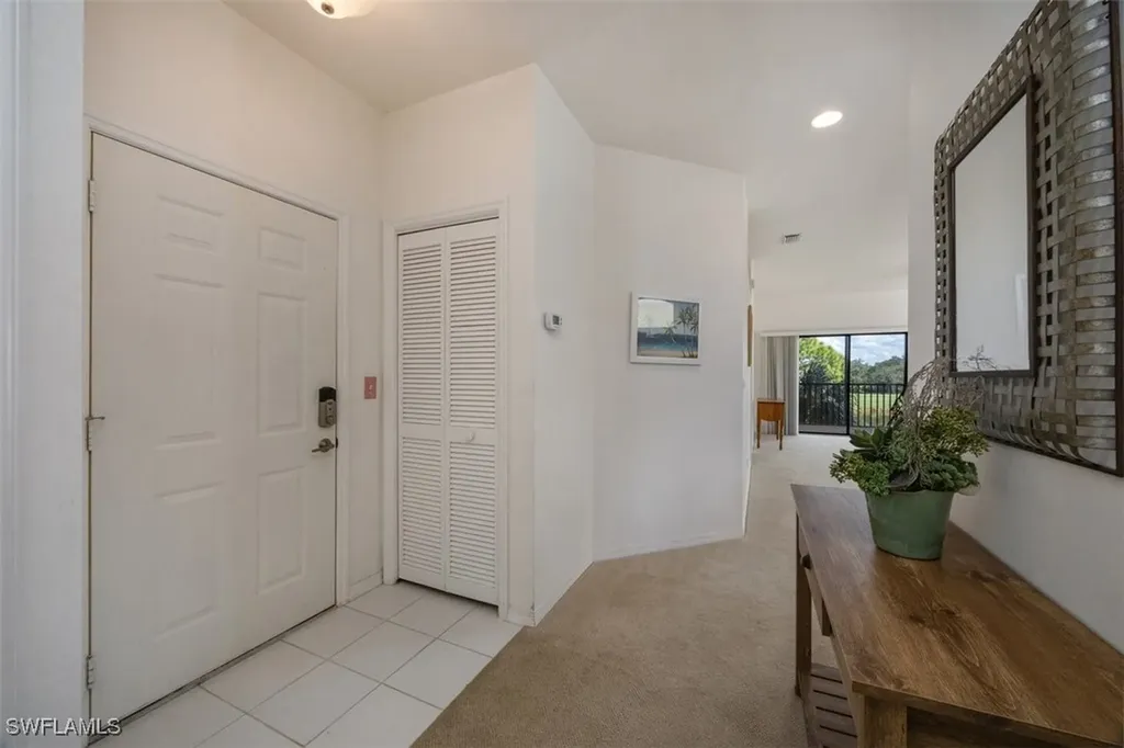 200 Vintage Circle Naples FL 34119