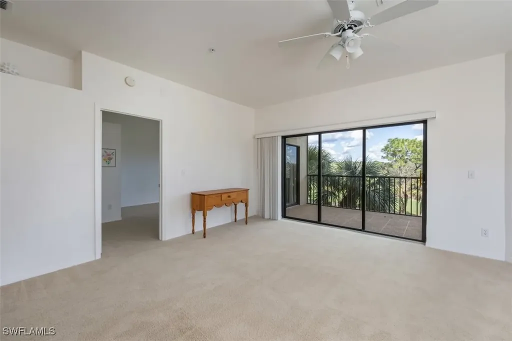 200 Vintage Circle Naples FL 34119