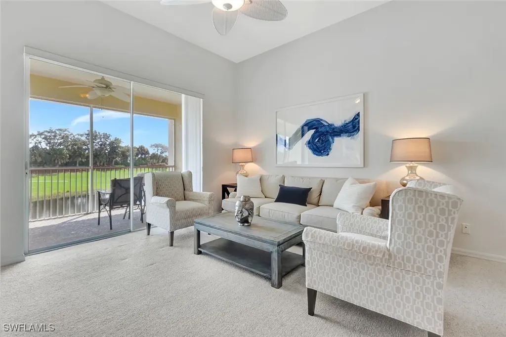 Naples FL, 2300 Carrington Court, Unit 203