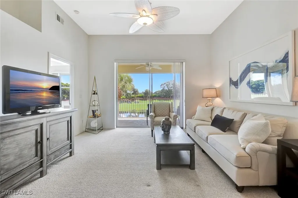 2300 Carrington Court Naples FL 34109