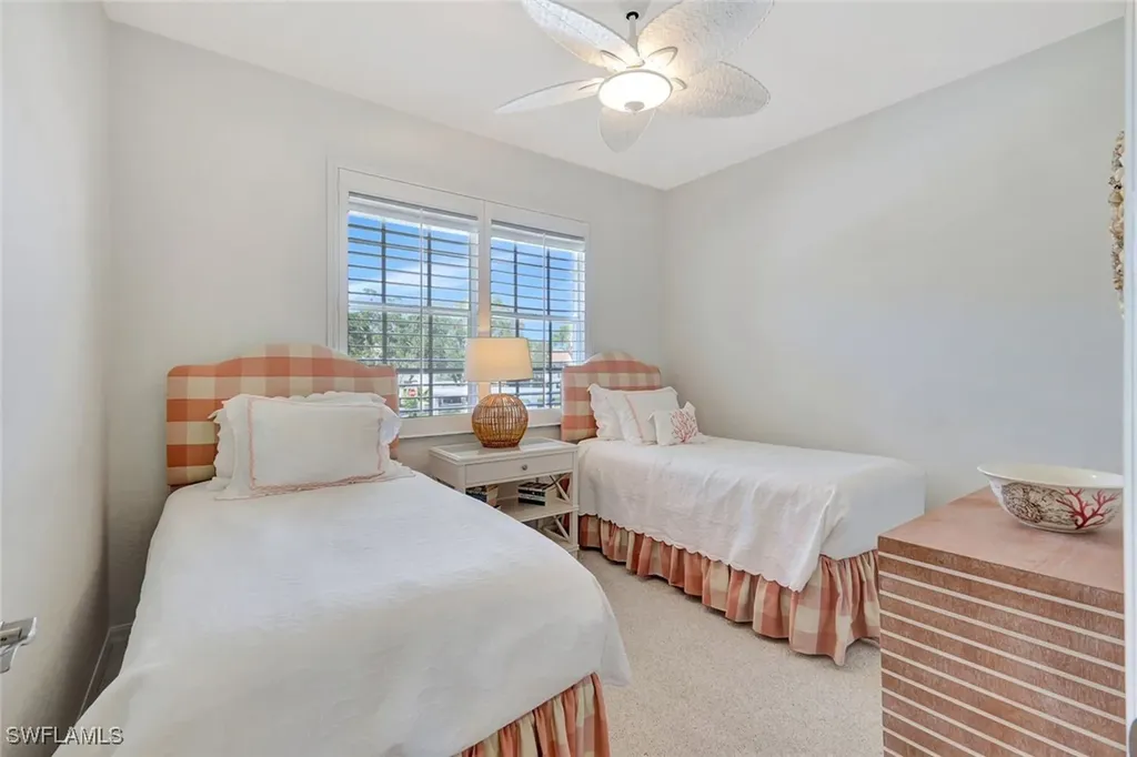 2300 Carrington Court Naples FL 34109