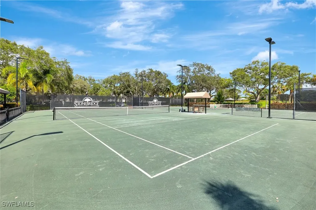 2300 Carrington Court Naples FL 34109