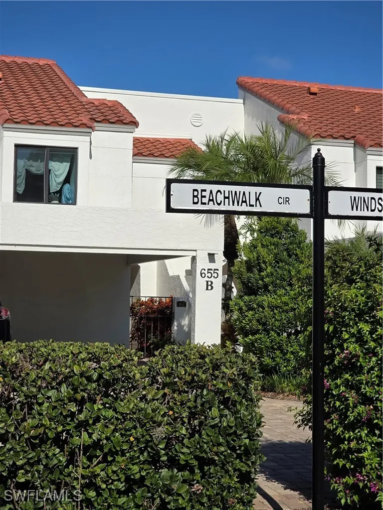 613 Beachwalk Circle Naples FL 34108
