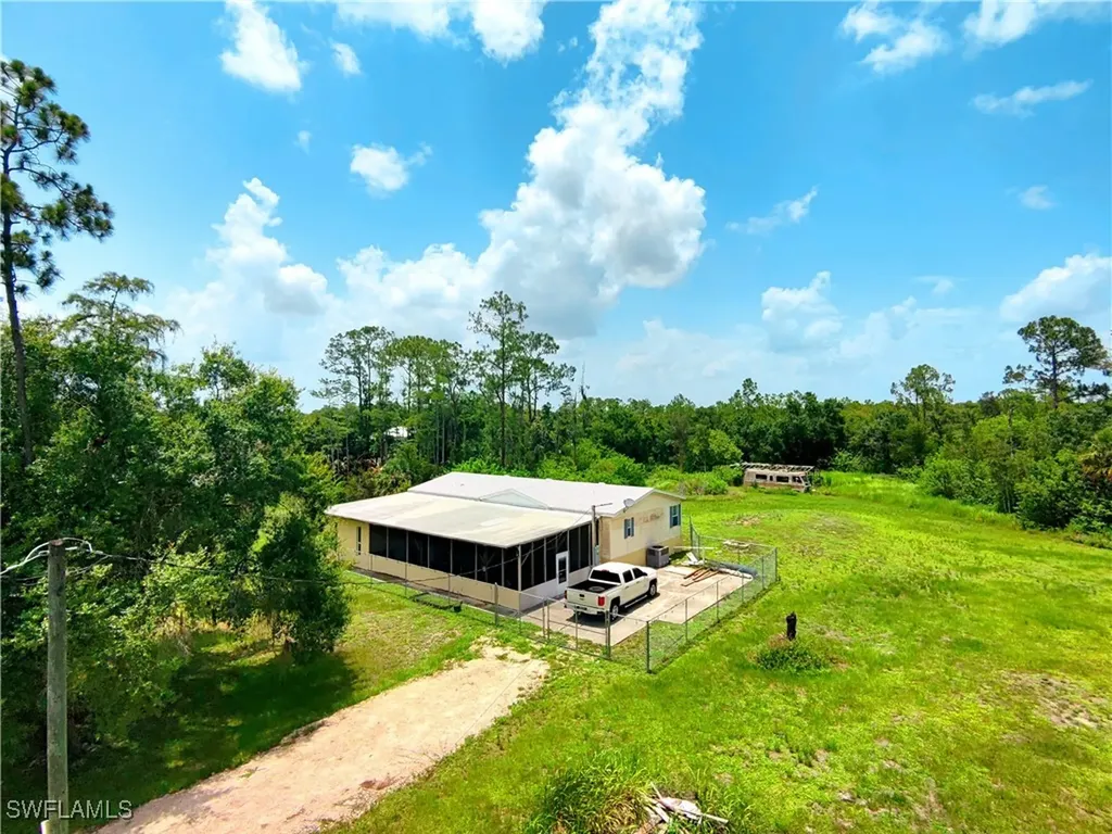 330 F Road Labelle FL 33935