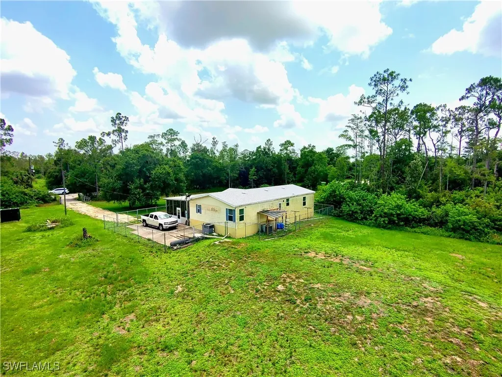 330 F Road Labelle FL 33935