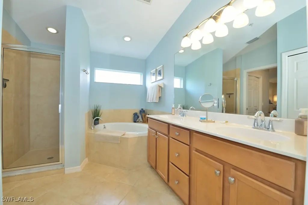 10330 Heritage Bay Boulevard Naples FL 34120