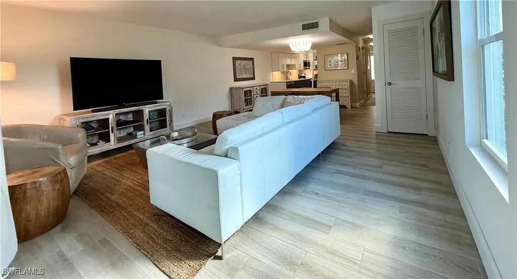 800 River Point Drive Naples FL 34102