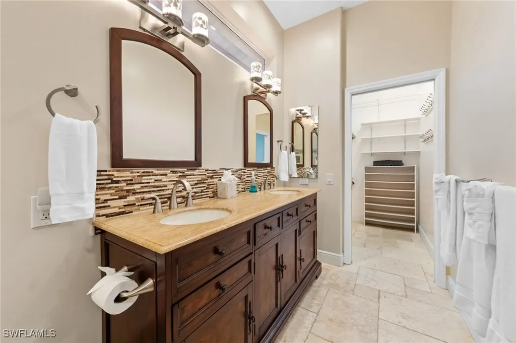 13541 Southampton Drive Bonita Springs FL 34135