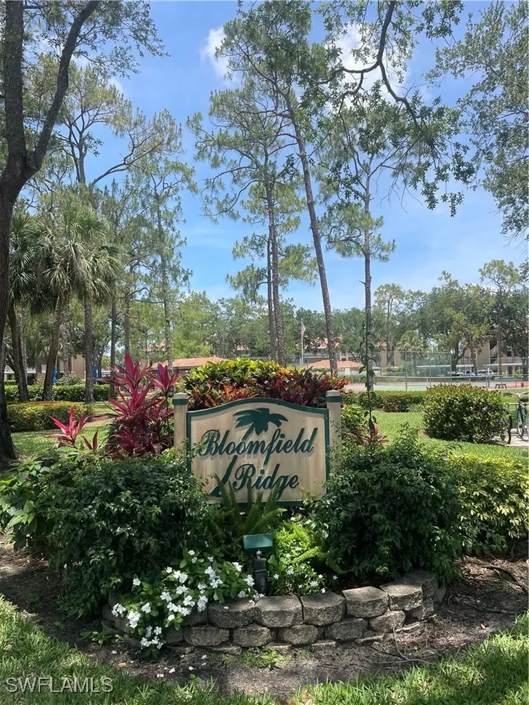 5985 Bloomfield Circle Naples FL 34112