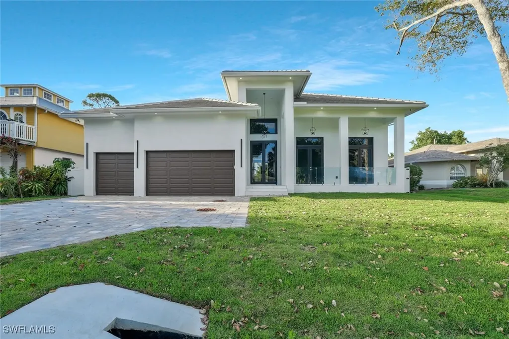 1317 Cypress Woods Drive Naples FL 34103