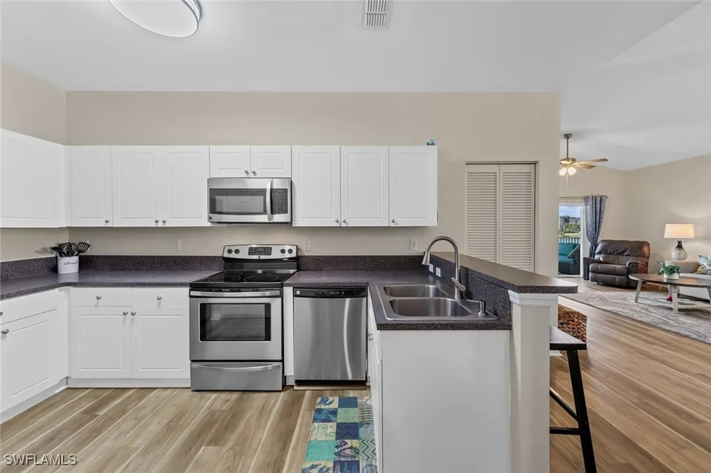 4306 Bellasol Circle Fort Myers FL 33916