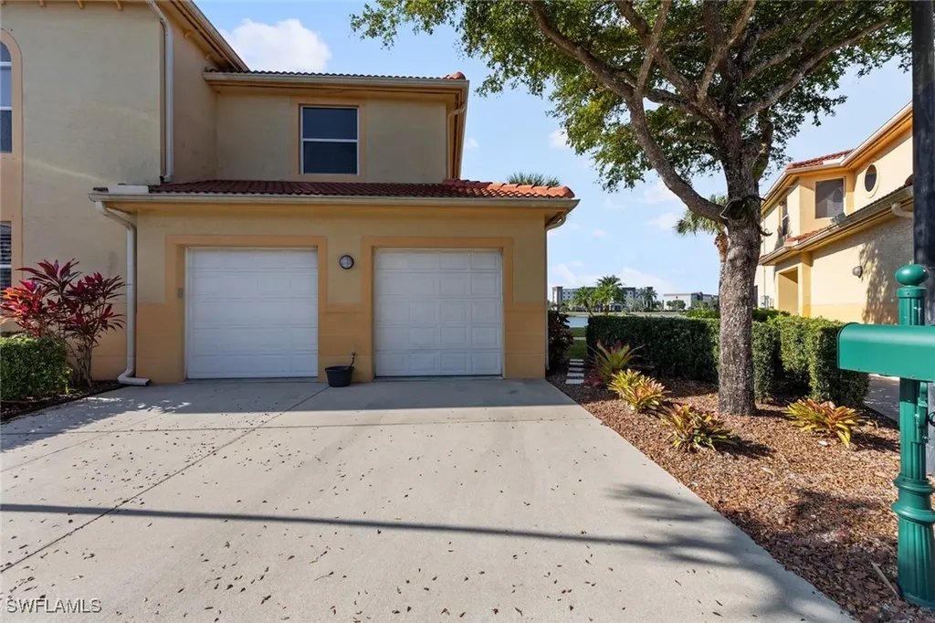 4306 Bellasol Circle Fort Myers FL 33916