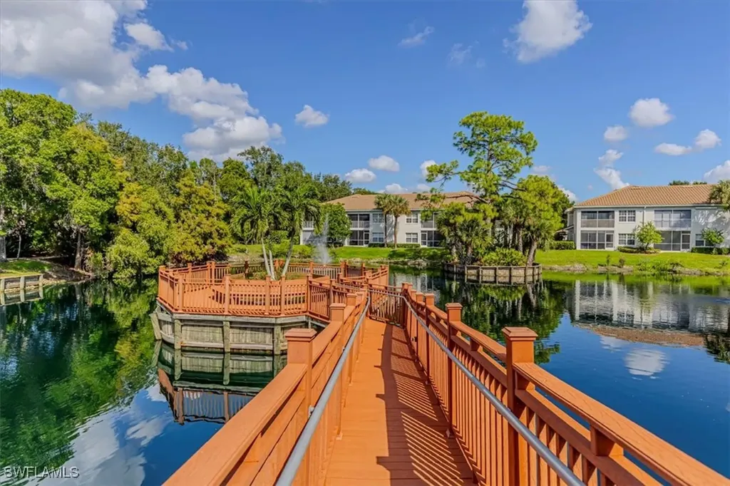6804 Satinleaf Road S Naples FL 34109