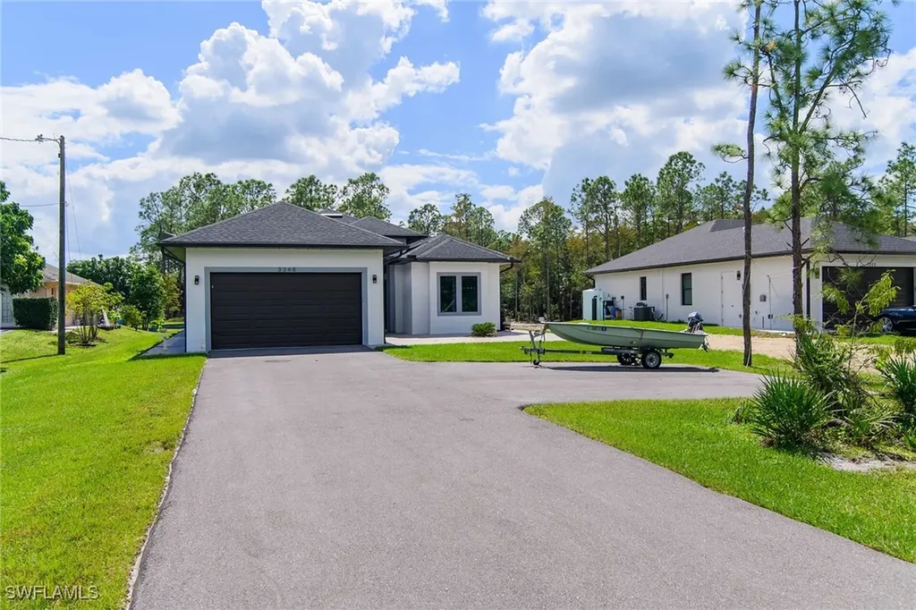 3348 27th Avenue NE Naples FL 34120
