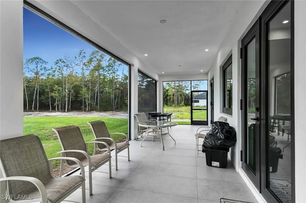 3348 27th Avenue NE Naples FL 34120