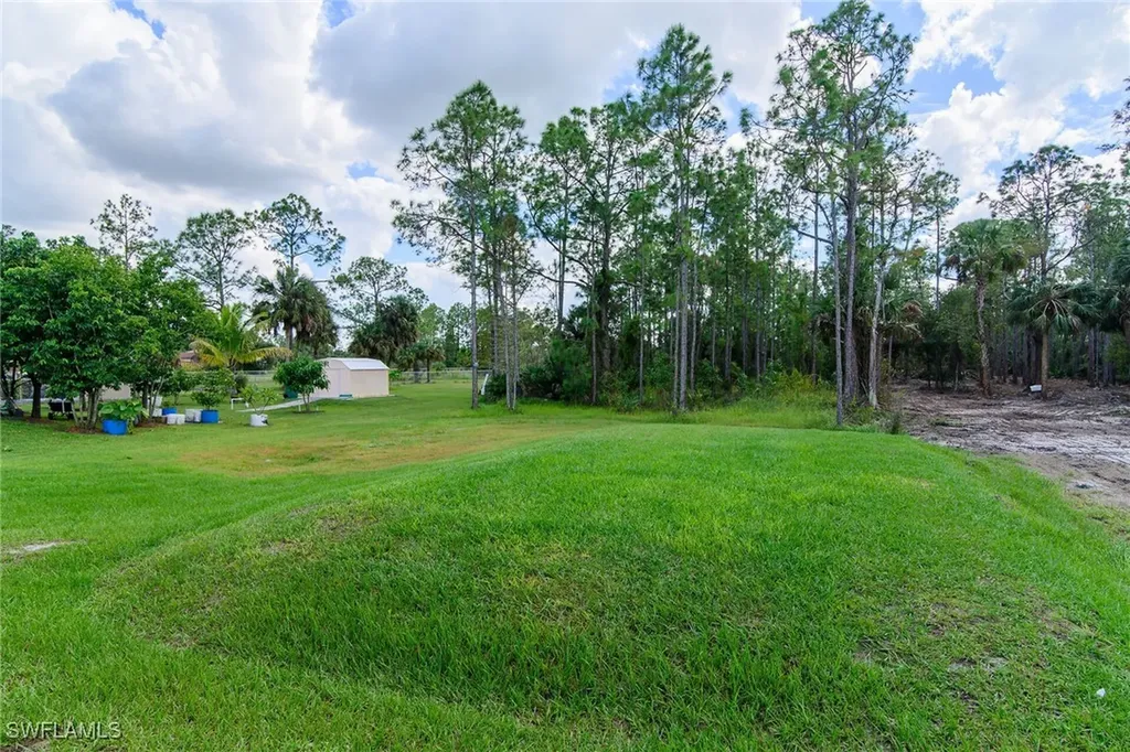3348 27th Avenue NE Naples FL 34120