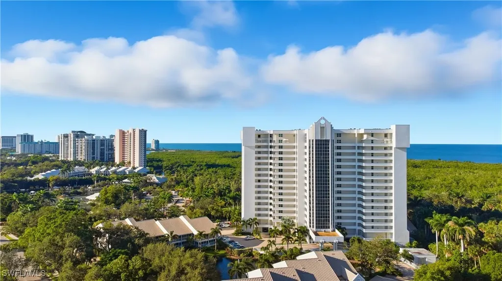 6361 Pelican Bay Boulevard Naples FL 34108