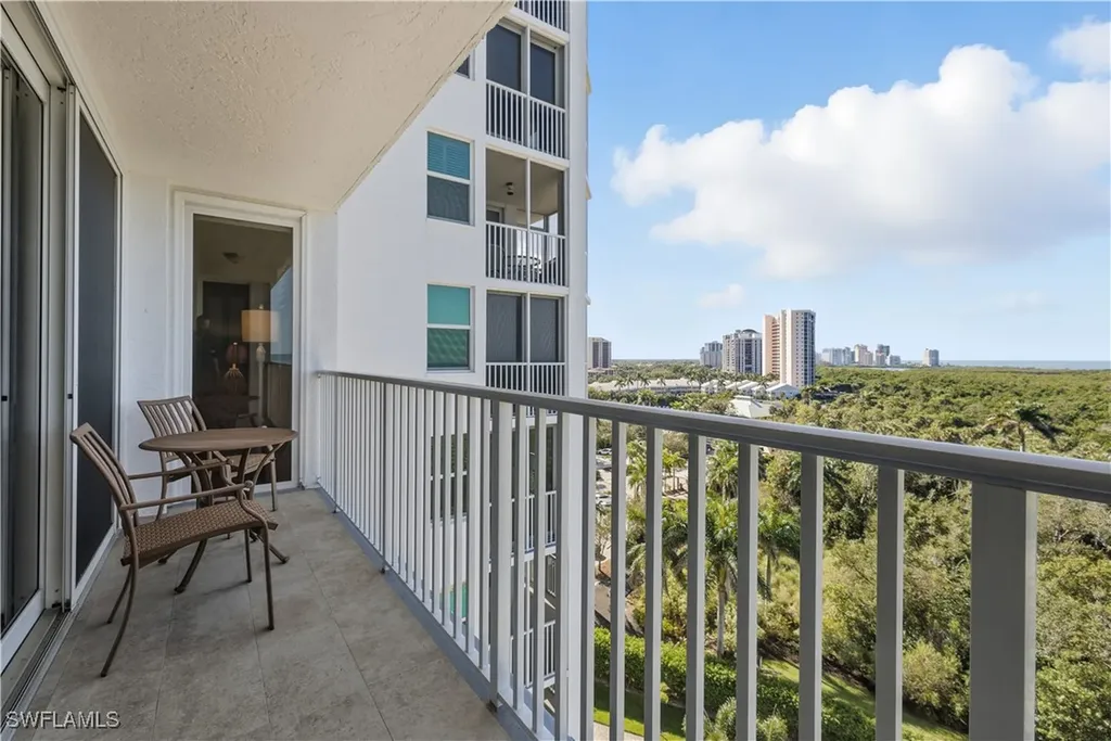 6361 Pelican Bay Boulevard Naples FL 34108