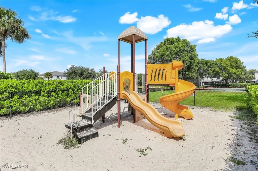 15239 Summit Place Circle Naples FL 34119