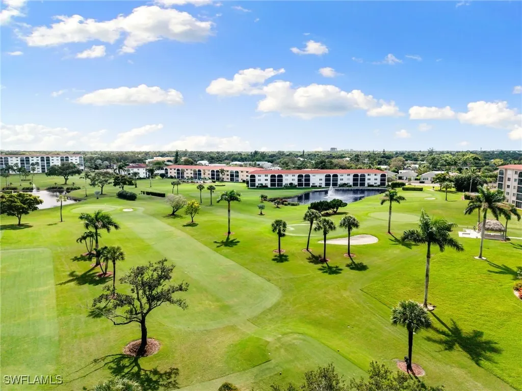 5 High Point Circle W Naples FL 34103