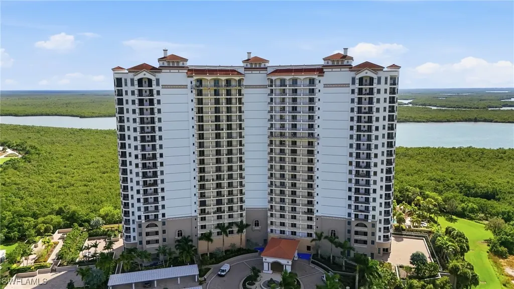 Naples FL, 1050 Borghese Lane, Unit 1202
