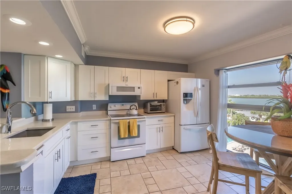 1085 Bald Eagle Drive Marco Island FL 34145