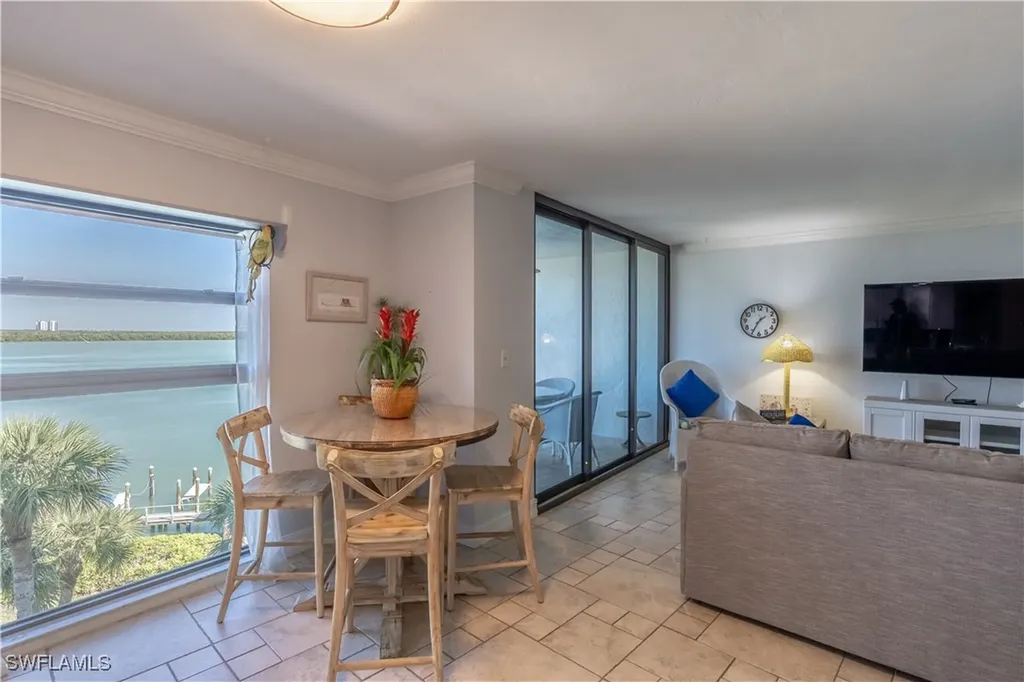 1085 Bald Eagle Drive Marco Island FL 34145