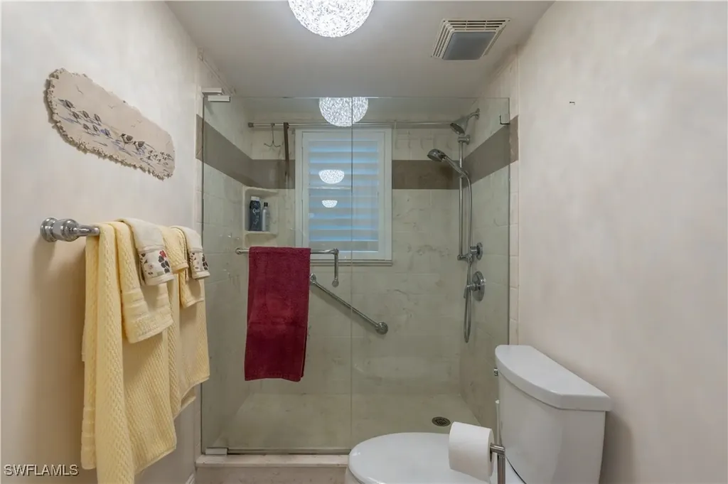 1085 Bald Eagle Drive Marco Island FL 34145