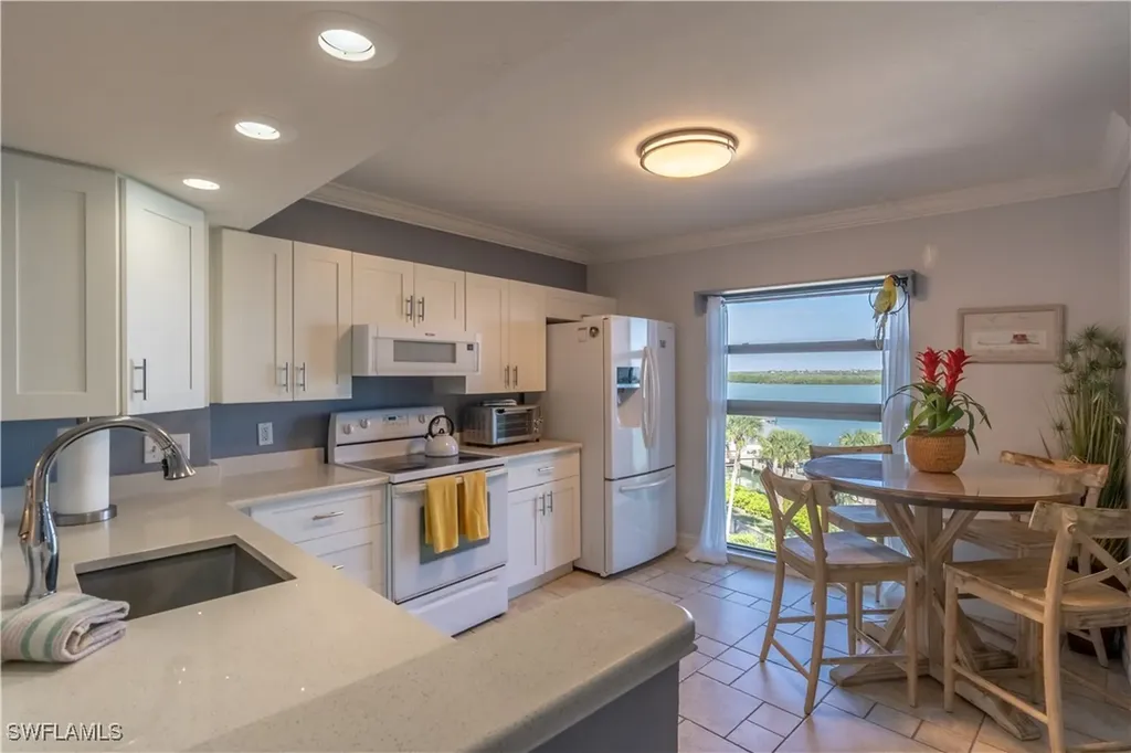 1085 Bald Eagle Drive Marco Island FL 34145