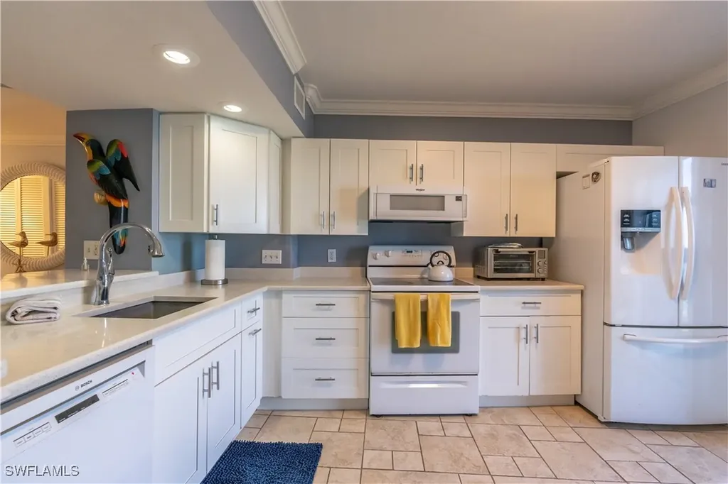 1085 Bald Eagle Drive Marco Island FL 34145
