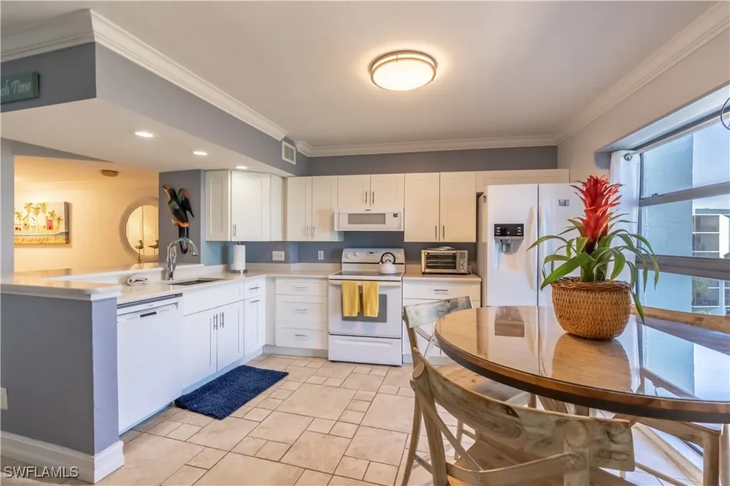 1085 Bald Eagle Drive Marco Island FL 34145