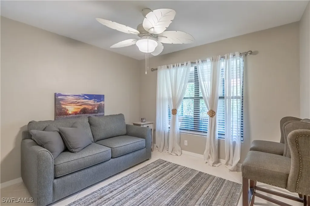 2069 Pine Isle Lane Naples FL 34112