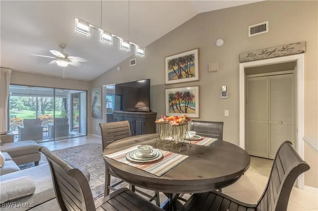 2069 Pine Isle Lane Naples FL 34112