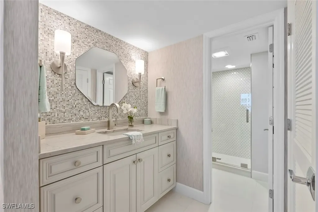 4251 Gulf Shore Boulevard N Naples FL 34103