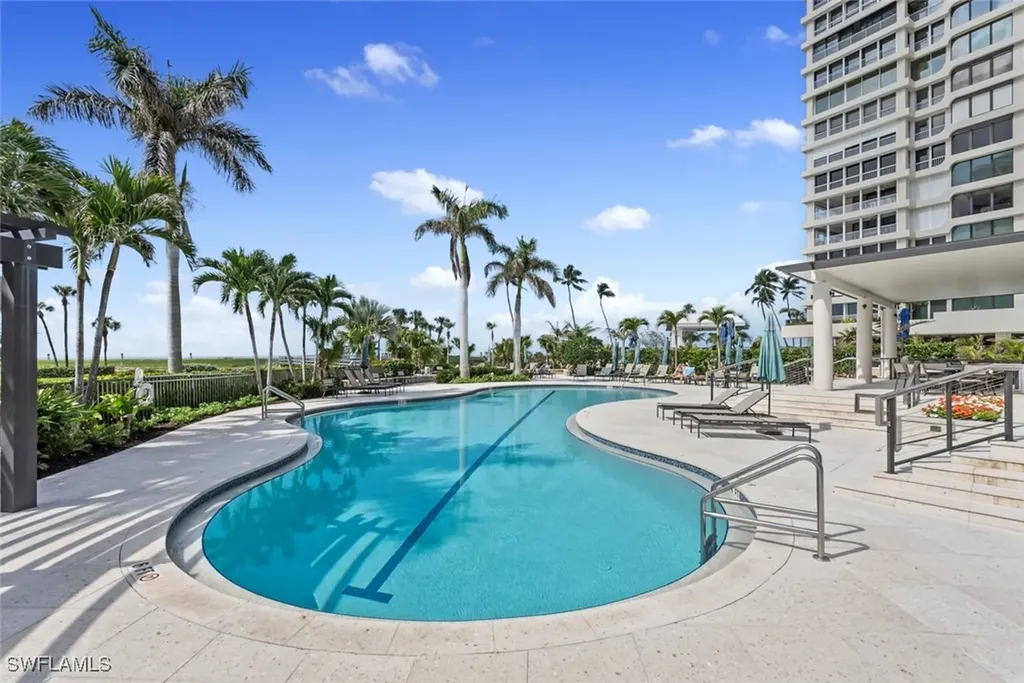 4251 Gulf Shore Boulevard N Naples FL 34103