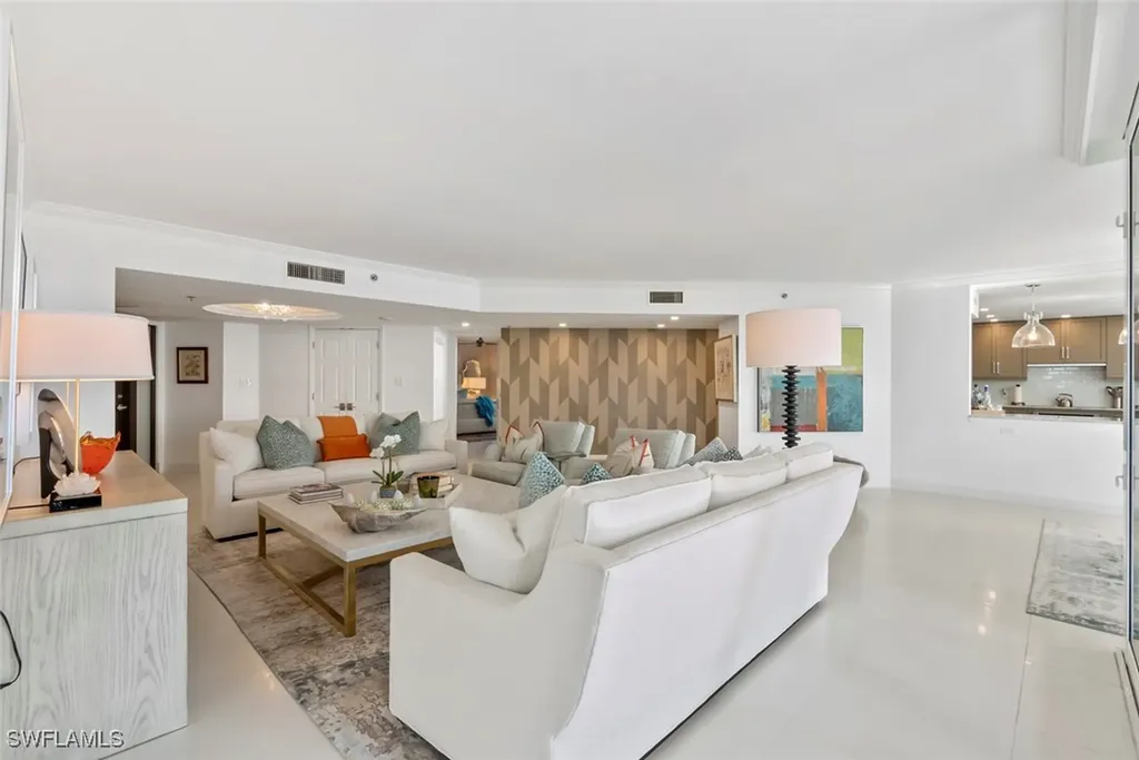 4251 Gulf Shore Boulevard N Naples FL 34103