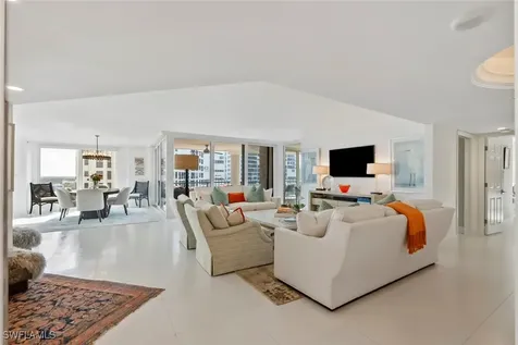 4251 Gulf Shore Boulevard N Naples FL 34103
