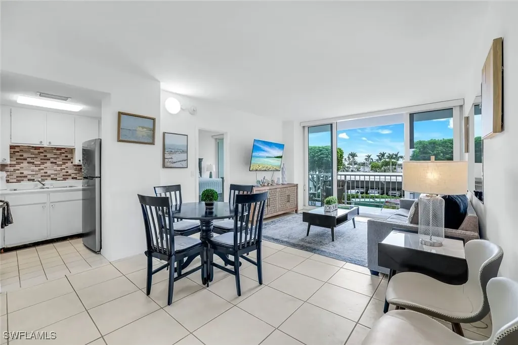 140 Seaview Court Marco Island FL 34145