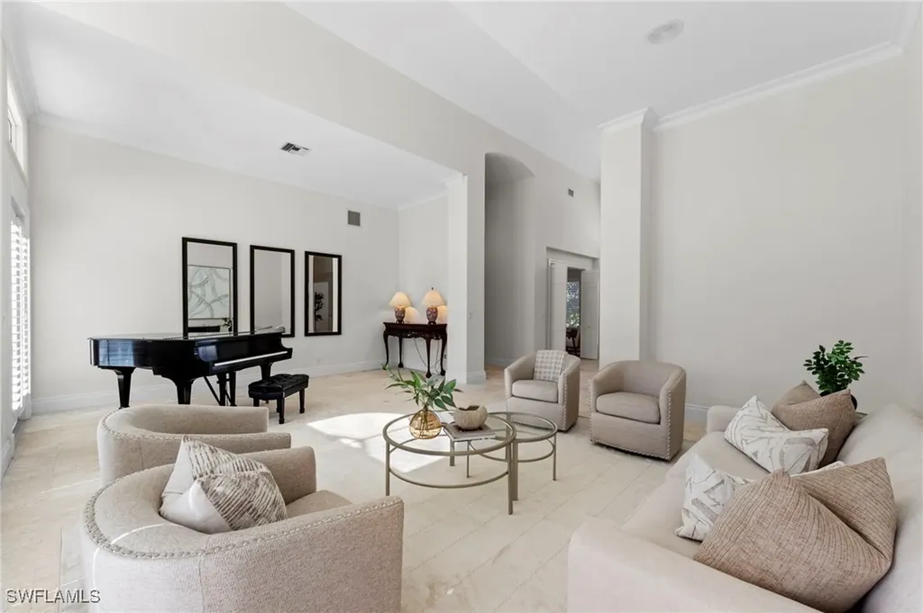 780 Brentwood Point Naples FL 34110