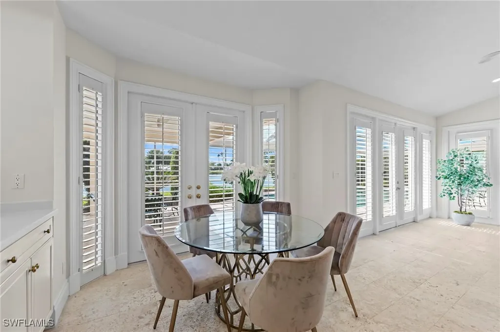 780 Brentwood Point Naples FL 34110
