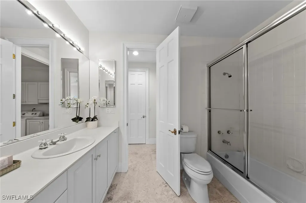 780 Brentwood Point Naples FL 34110