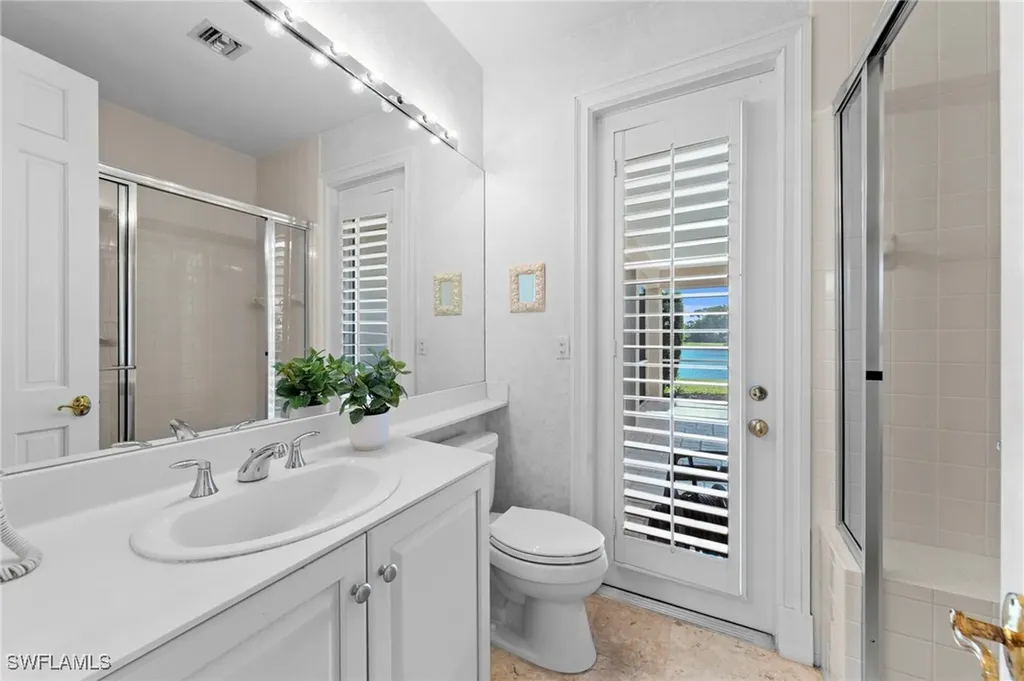 780 Brentwood Point Naples FL 34110