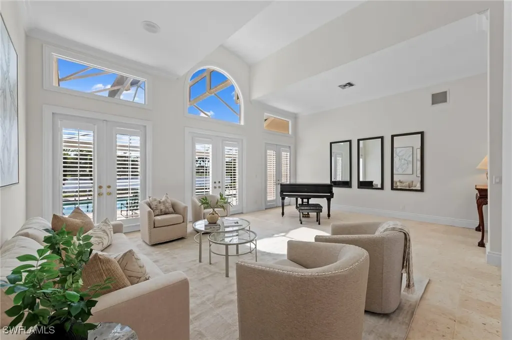 780 Brentwood Point Naples FL 34110