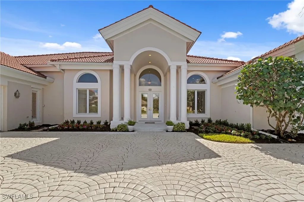 780 Brentwood Point Naples FL 34110