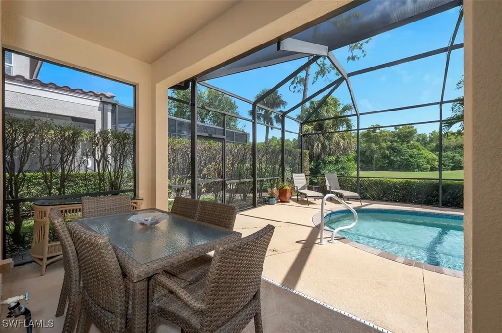 6076 Dogleg Drive Naples FL 34113